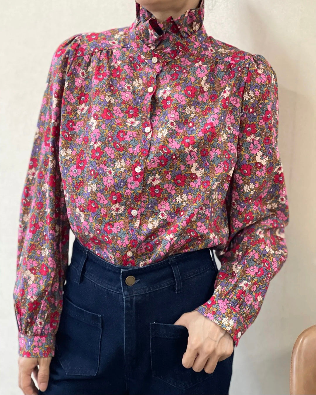 Chemise Léon col victorien volantée Fuchsia 100%coton