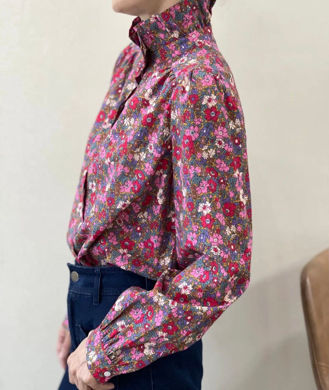 Chemise  Léon col victorien volantée Fuchsia 100%coton